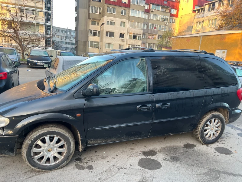 Chrysler Voyager, снимка 2 - Автомобили и джипове - 52875227
