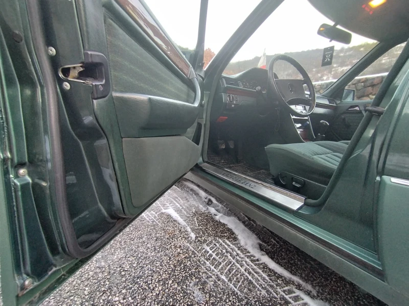 Mercedes-Benz 124 2.0 diesel, снимка 15 - Автомобили и джипове - 52913770