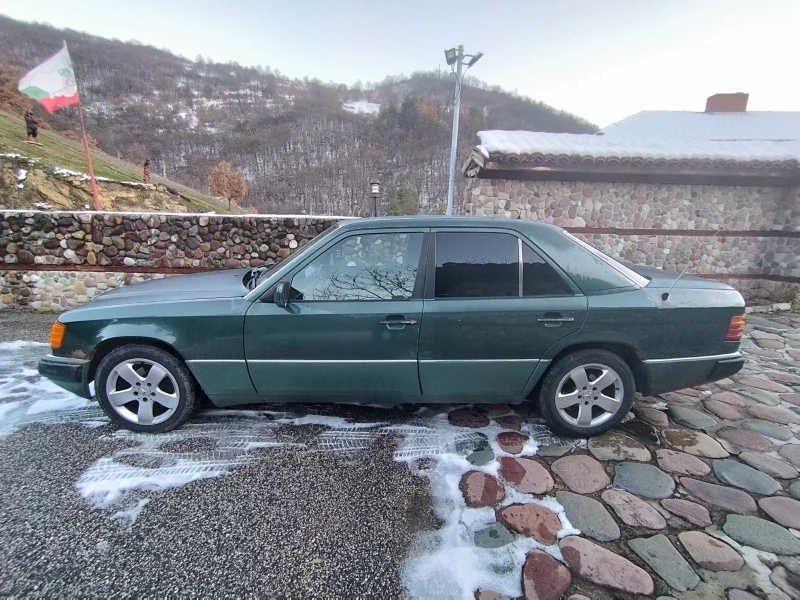 Mercedes-Benz 124 2.0 diesel, снимка 2 - Автомобили и джипове - 52913770