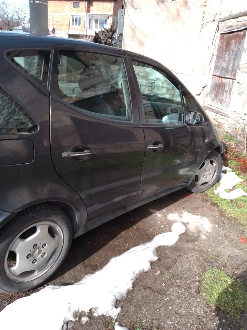 Mercedes-Benz A 170 Cdi 1.7, снимка 6 - Автомобили и джипове - 53438047