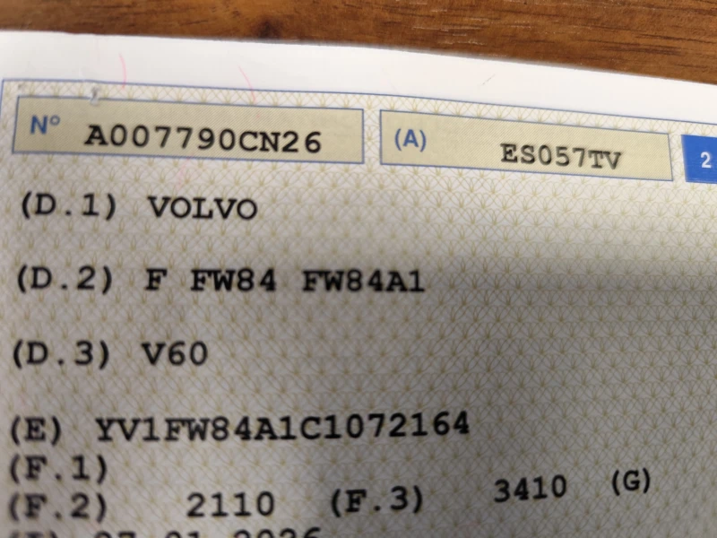 Volvo V60 1.6D* EURO5B* Klimatronik* , снимка 17 - Автомобили и джипове - 53494332