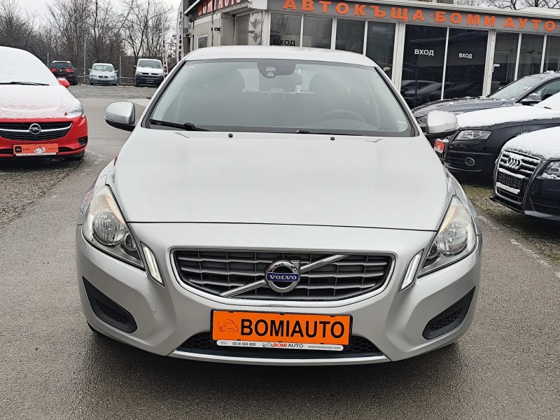 Volvo V60 1.6D* EURO5B* Klimatronik* , снимка 2 - Автомобили и джипове - 53494332