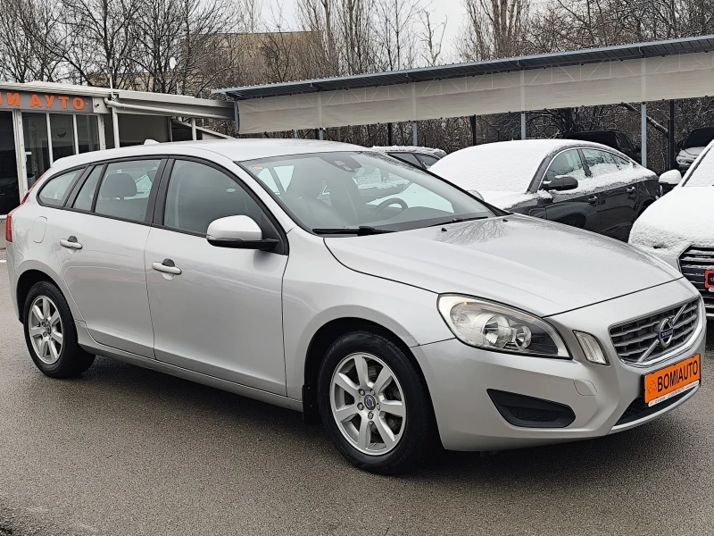 Volvo V60 1.6D* EURO5B* Klimatronik* , снимка 3 - Автомобили и джипове - 53494332