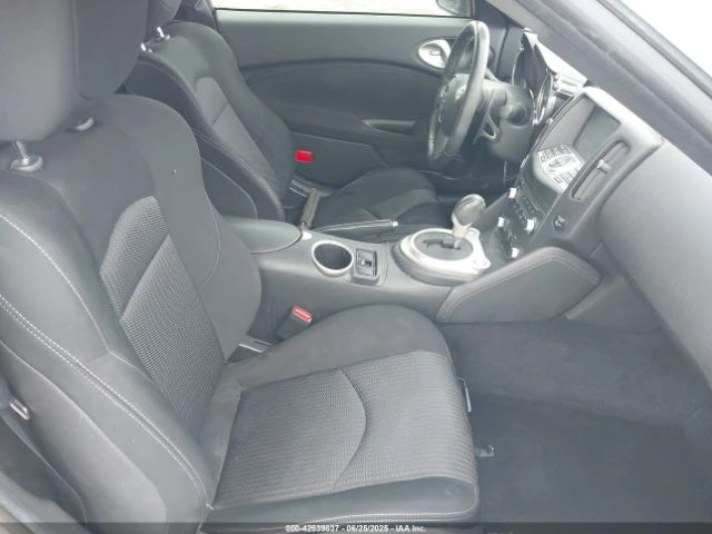 Nissan 370Z SPORT BASE - изображение 5