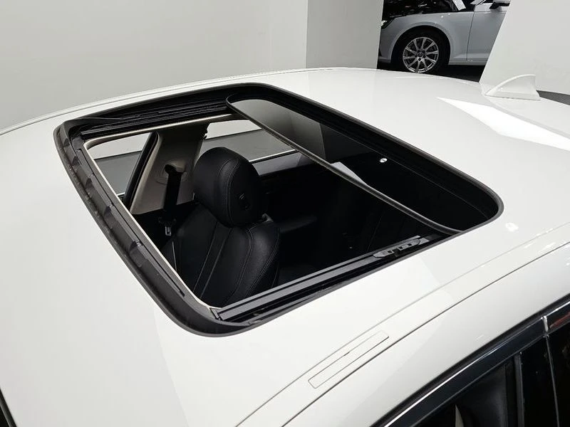 BMW 530 530I Luxury Plus, снимка 2 - Автомобили и джипове - 55505361