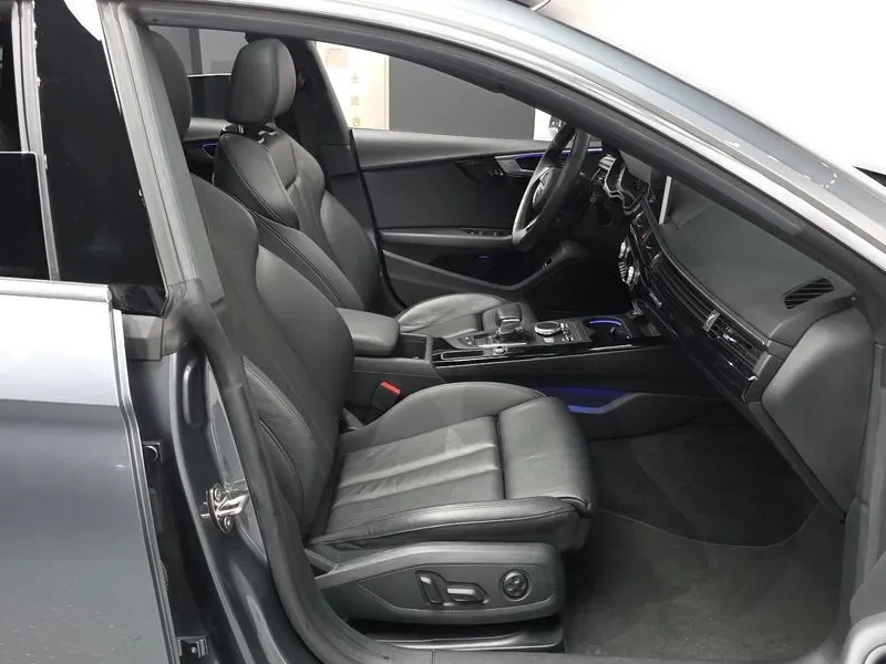 Audi A5 2.0 TFSI Quattro - САМО 30% АВАНС, снимка 11 - Автомобили и джипове - 56270772