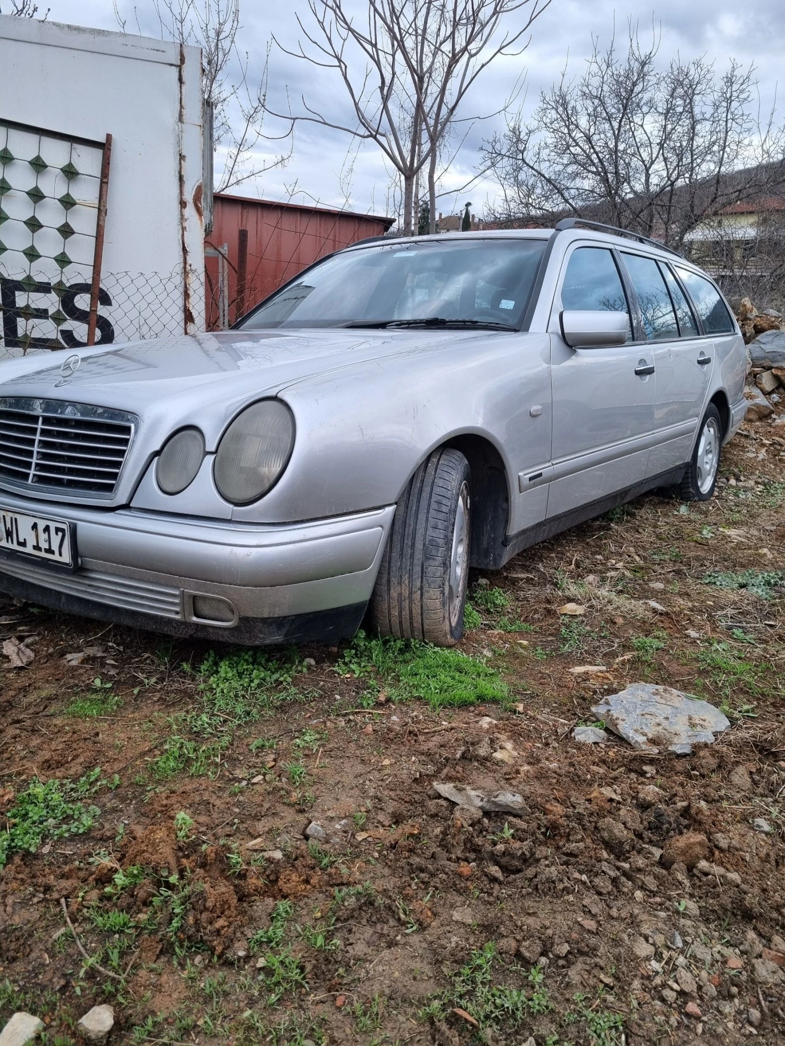 Mercedes-Benz E 250 Комби - [1] 