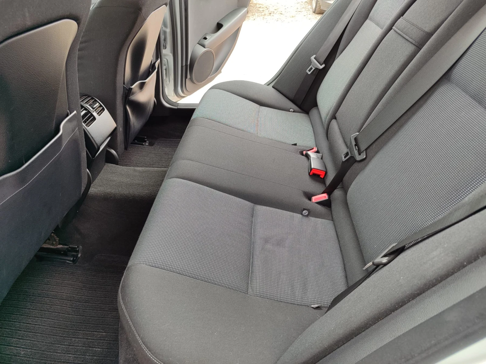 Mercedes-Benz C 180 CDI | Mobile.bg — изображение 13