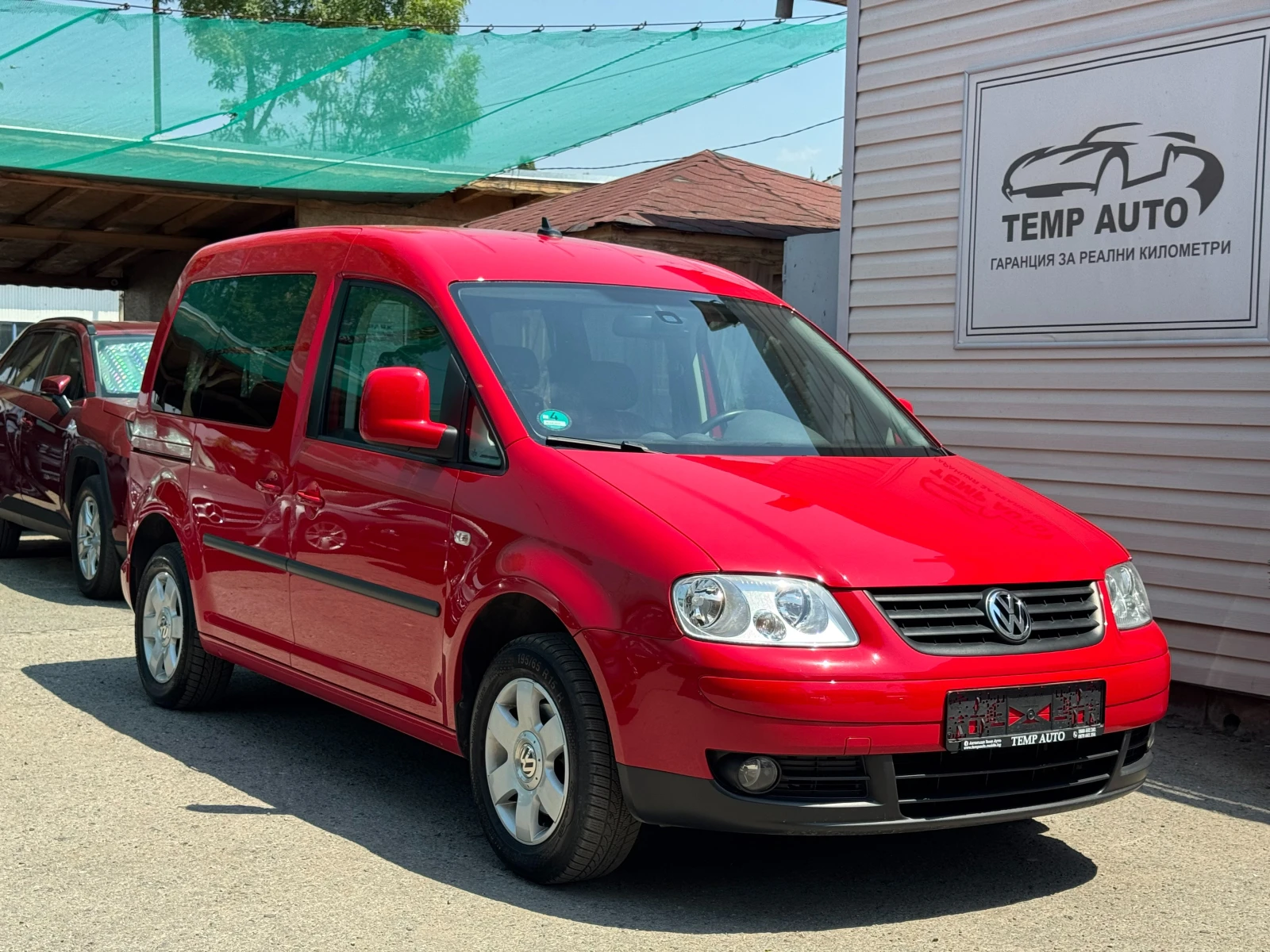 VW Caddy 2.0i EcoFuel (фабричен метан)ПЪЛНА ИСТОРИЯ В VW - изображение 2