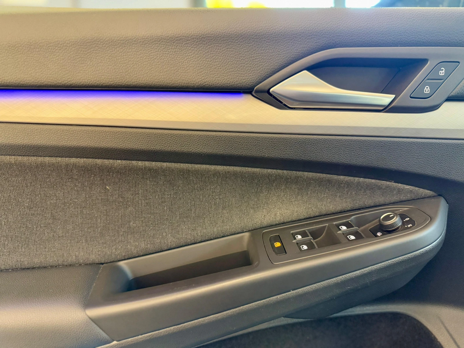 VW Golf MK8* 2.0 TDI* Carplay* Лизинг*  - изображение 6