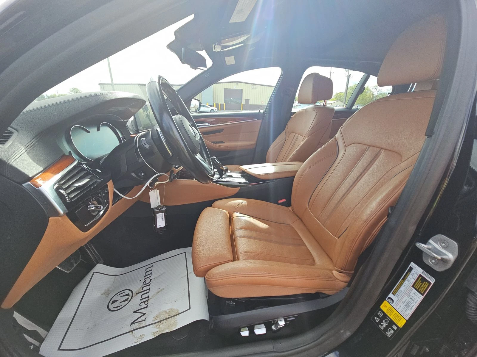 BMW 550 * M* XDRIVE* MEMORY* PANO* PODGREV - изображение 10