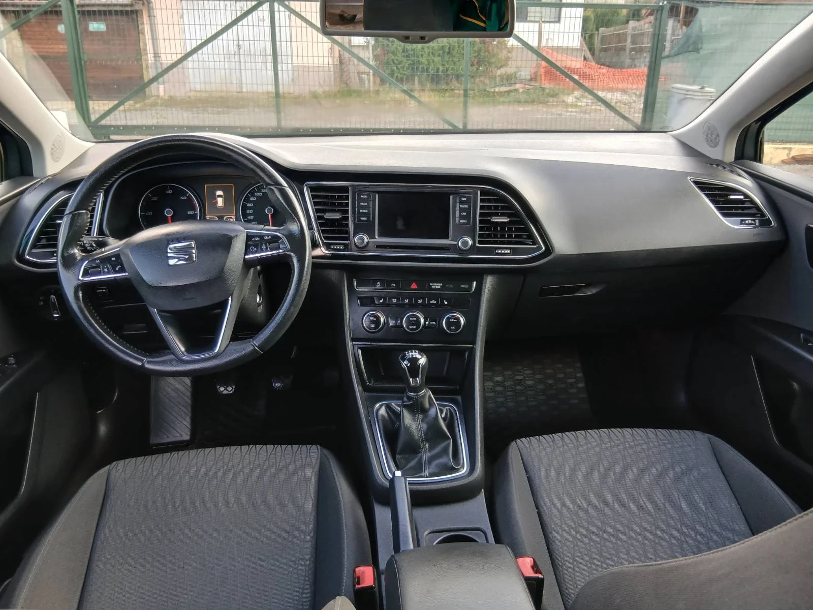 Seat Leon ST-1.6TDI/105HP | Mobile.bg   11