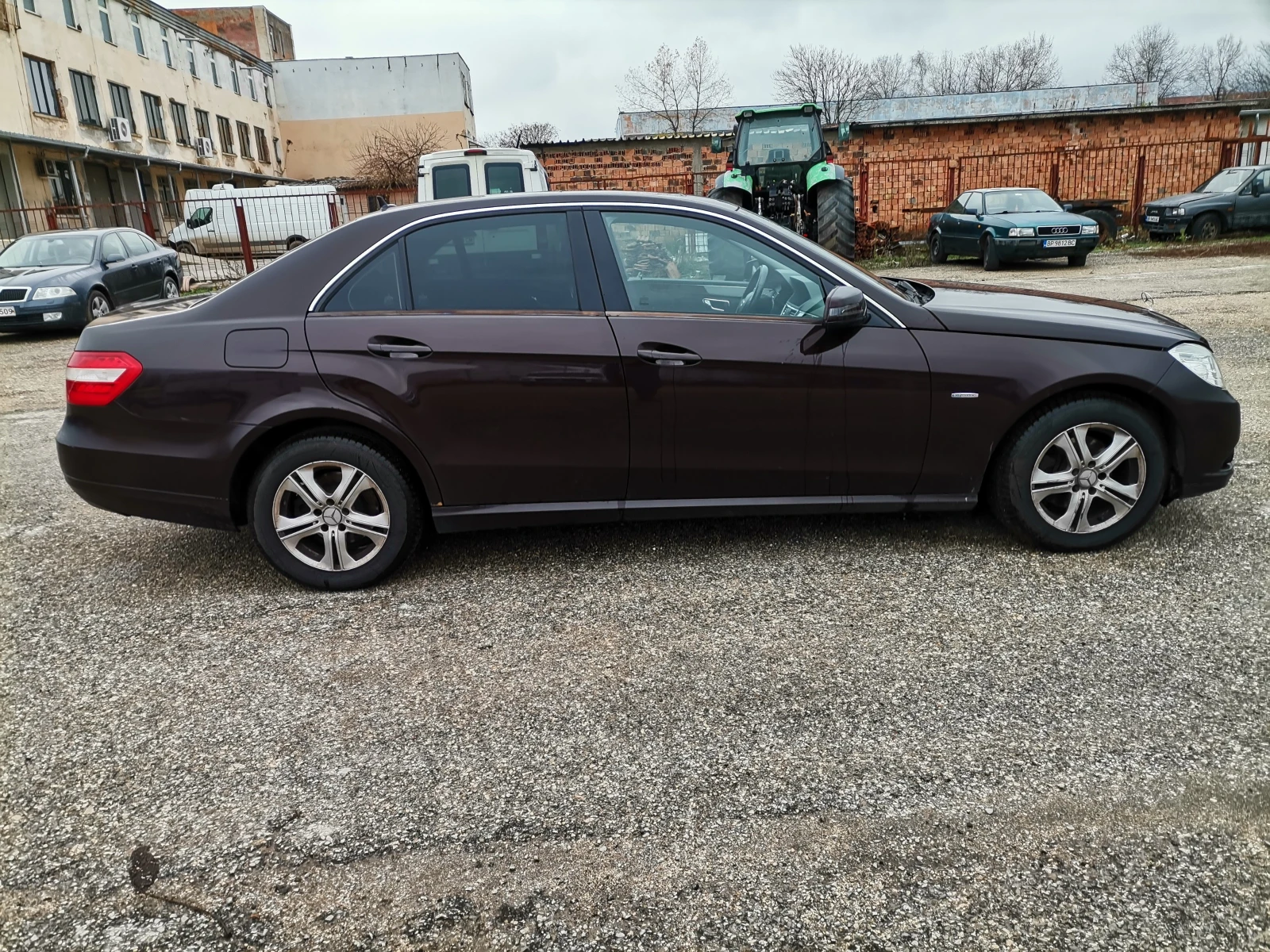 Mercedes-Benz E 220 | Mobile.bg   4