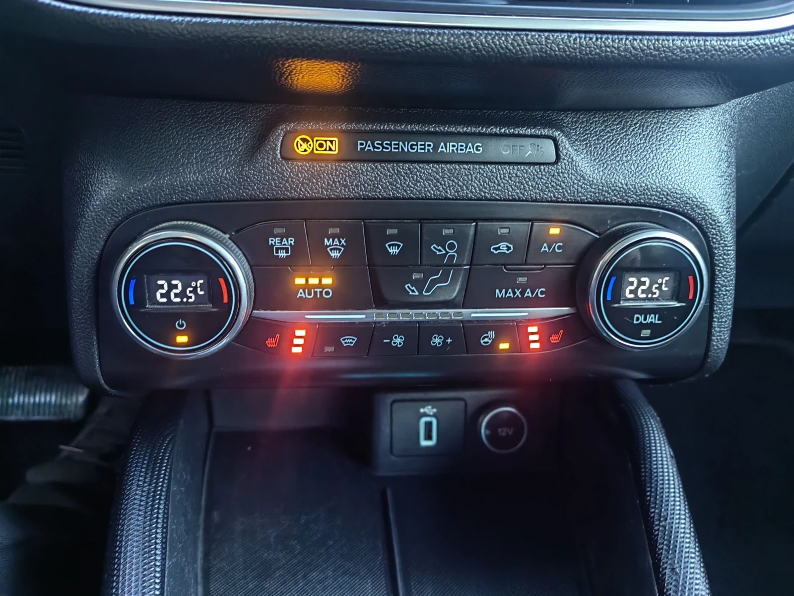 Ford Focus Active  | Mobile.bg � ����������� 10