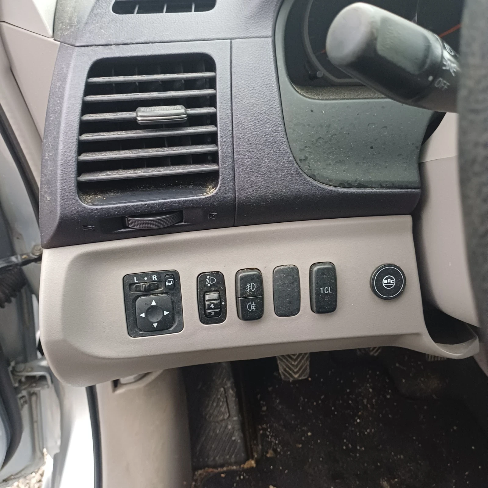 Mitsubishi Grandis 2.4i НА ЧАСТИ - изображение 5