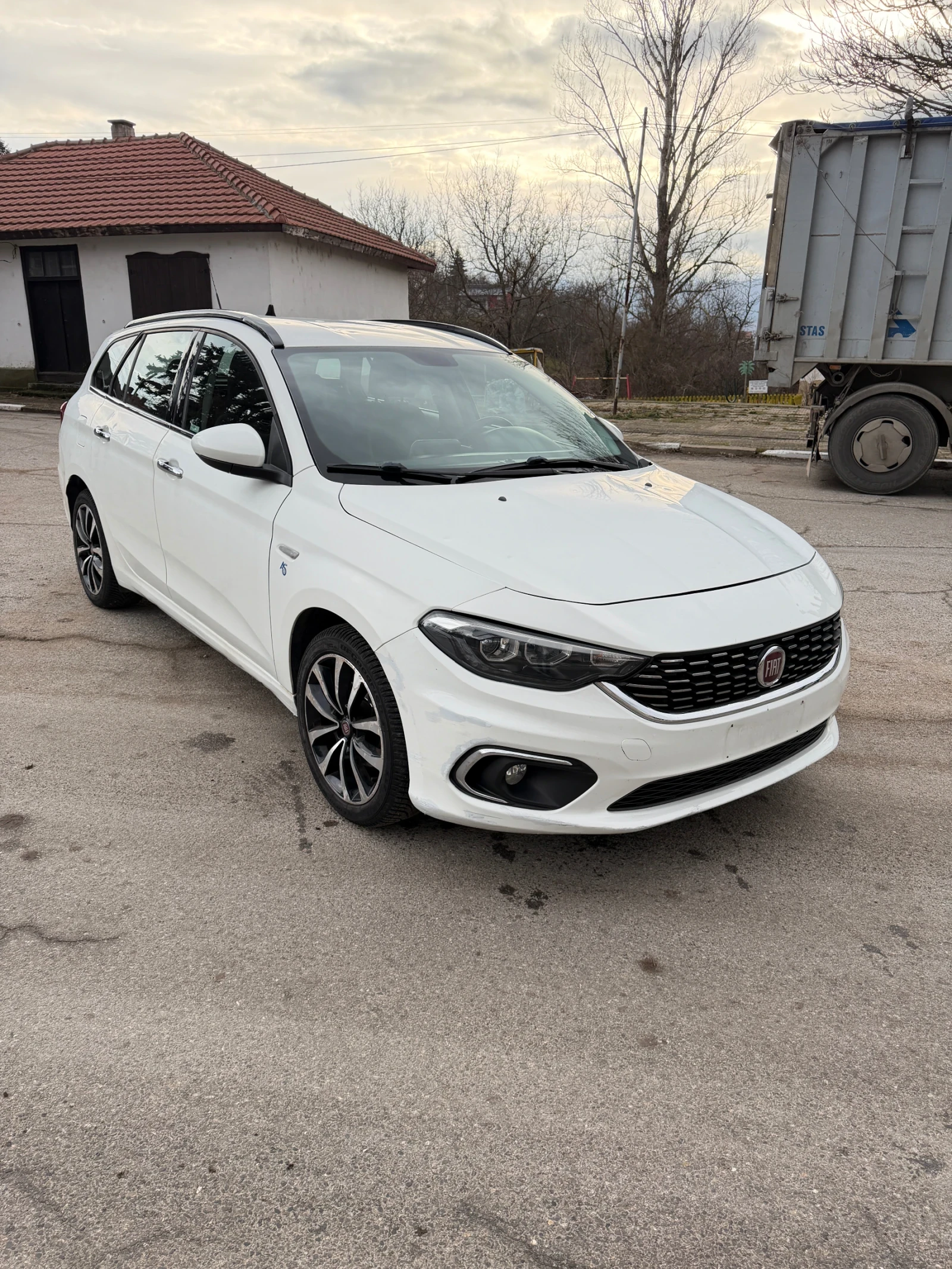 Fiat Tipo 1.4T �������� ��� | Mobile.bg � ����������� 1