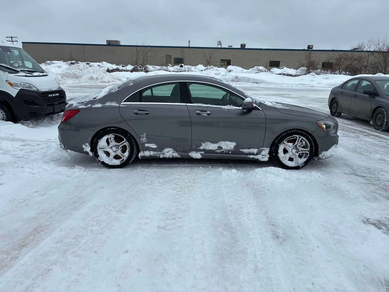 Mercedes-Benz CLA * 250 * ПОДГРЕВ* KEYLESS* PANO*  - изображение 3