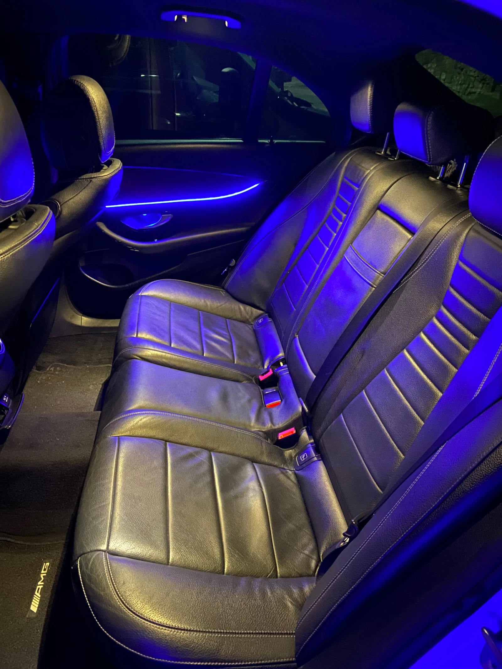 Mercedes-Benz E 220, снимка 8 - Автомобили и джипове - 54069392