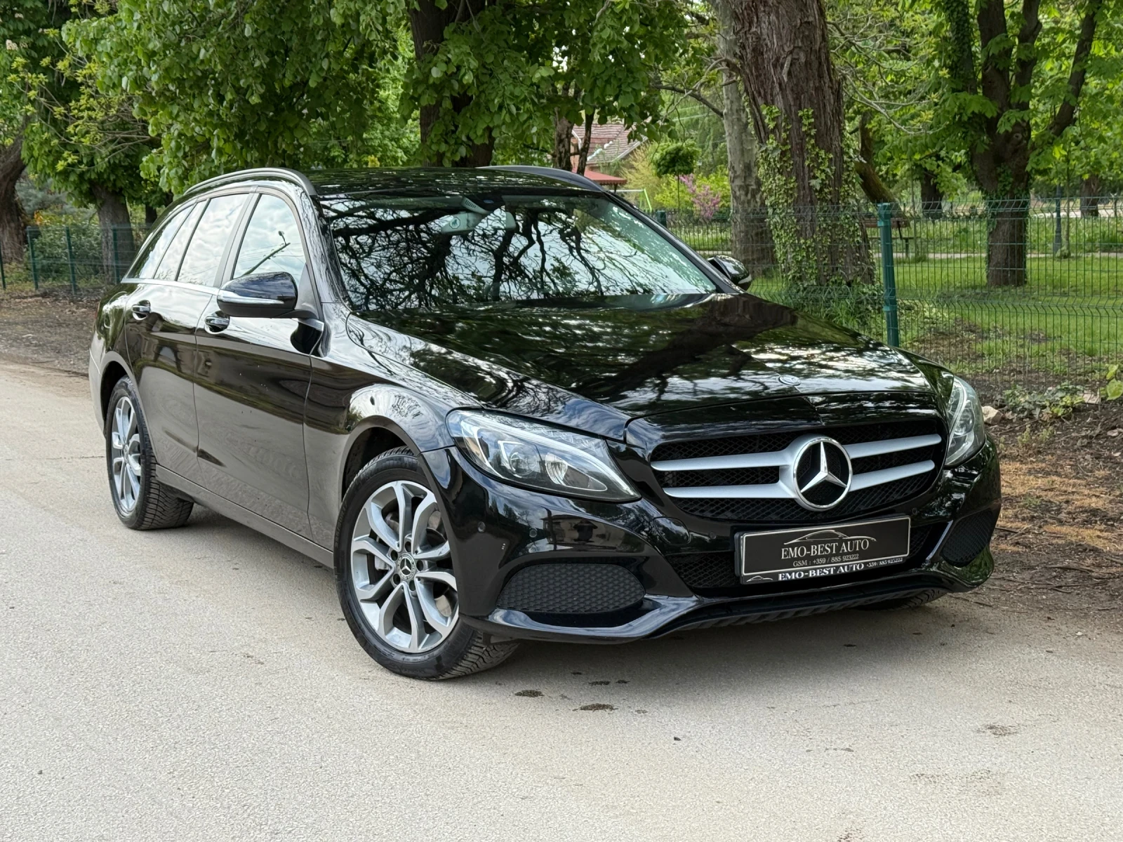 Mercedes-Benz C 250 4MATIC* LED* ПОДГРЕВ, снимка 2 - Автомобили и джипове - 54388123