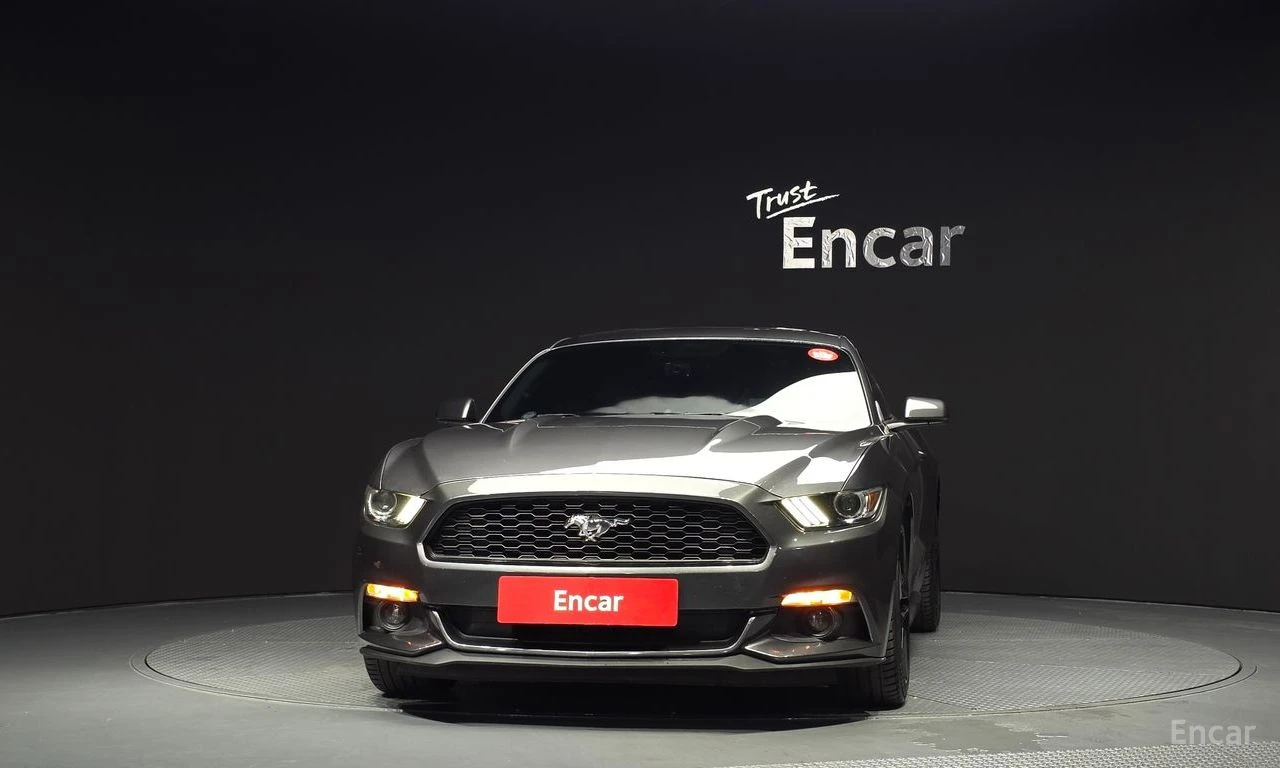 Ford Mustang 2.3* LIMITED* ПОДГРЕВ* ОБДУХВАНЕ* КАМЕРА* КЕЙЛЕС* , снимка 3 - Автомобили и джипове - 54700045