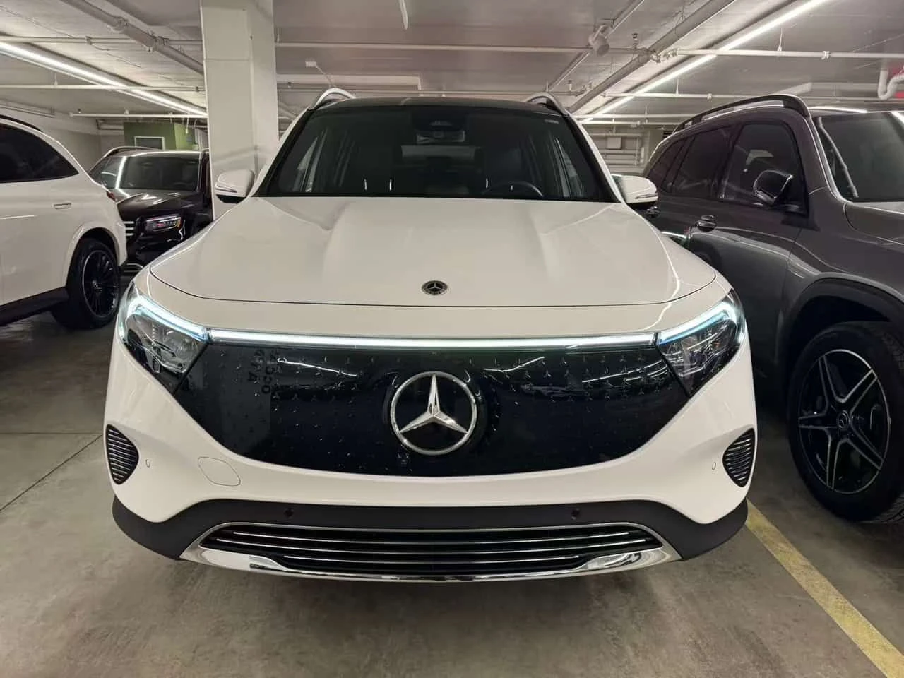 Mercedes-Benz EQB * 300 * CARFAX * 360 * 7 МЕСТА, снимка 5 - Автомобили и джипове - 54948888