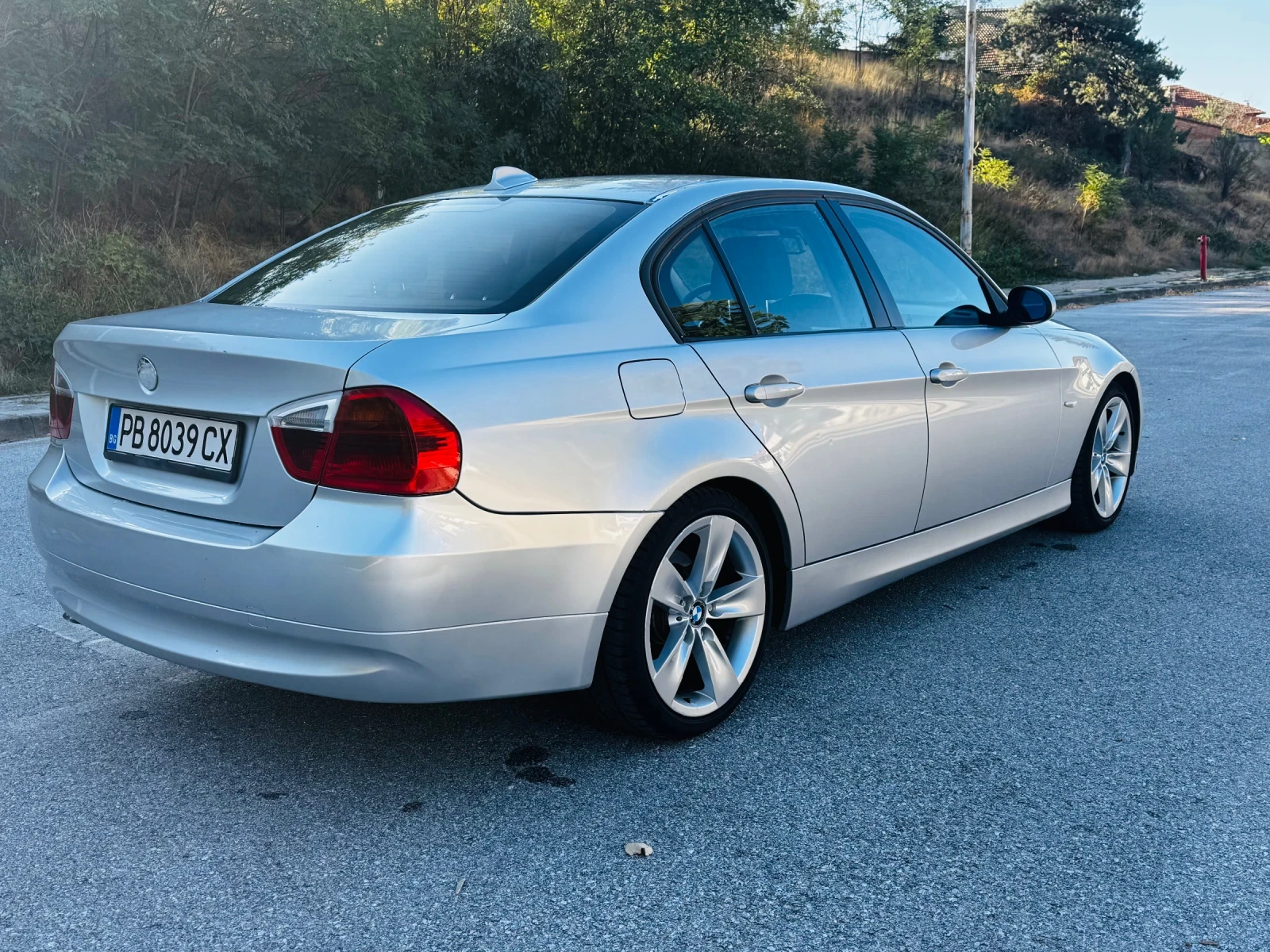 BMW 320 163кс, снимка 4 - Автомобили и джипове - 54952937