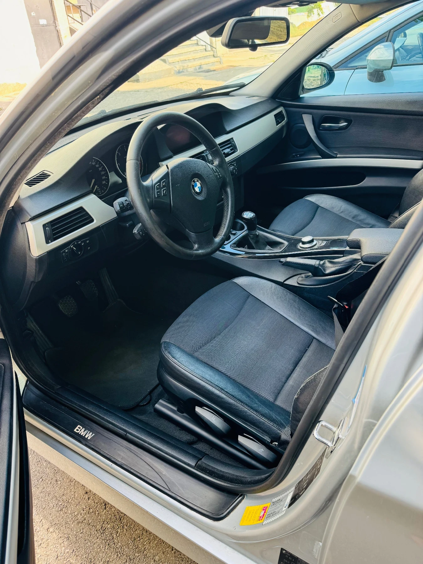 BMW 320 163кс, снимка 5 - Автомобили и джипове - 54952937