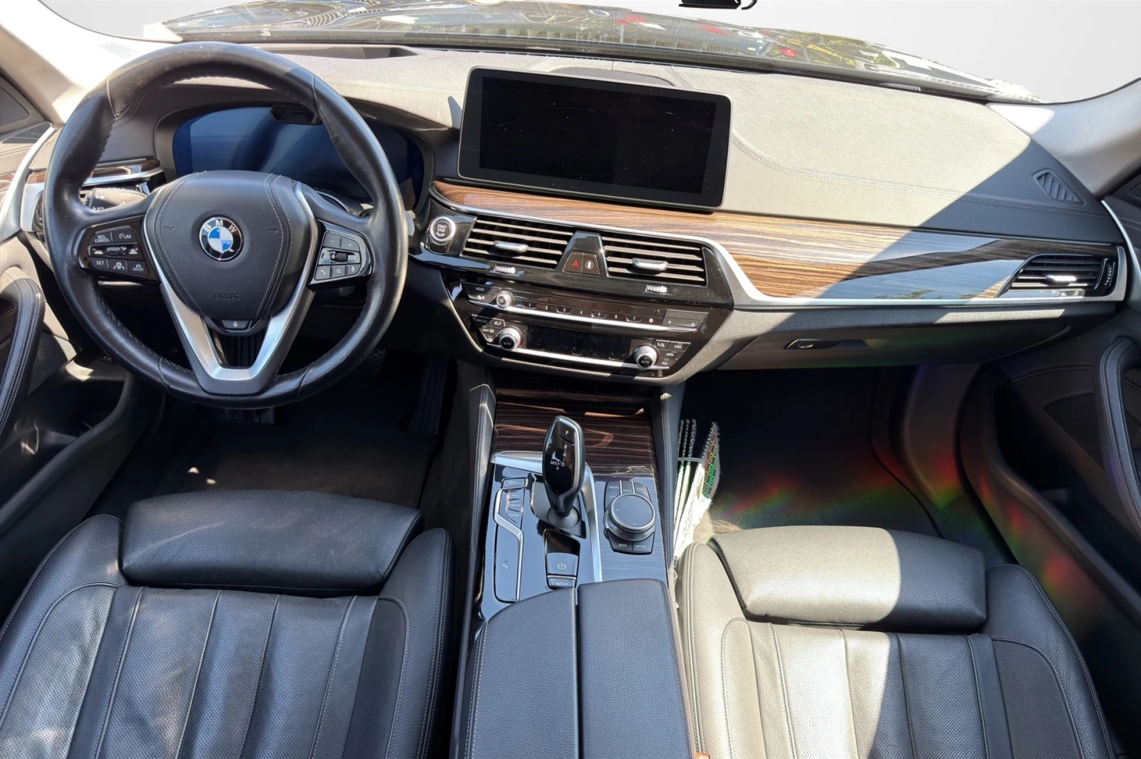 BMW 530 xDrive, снимка 7 - Автомобили и джипове - 55046269