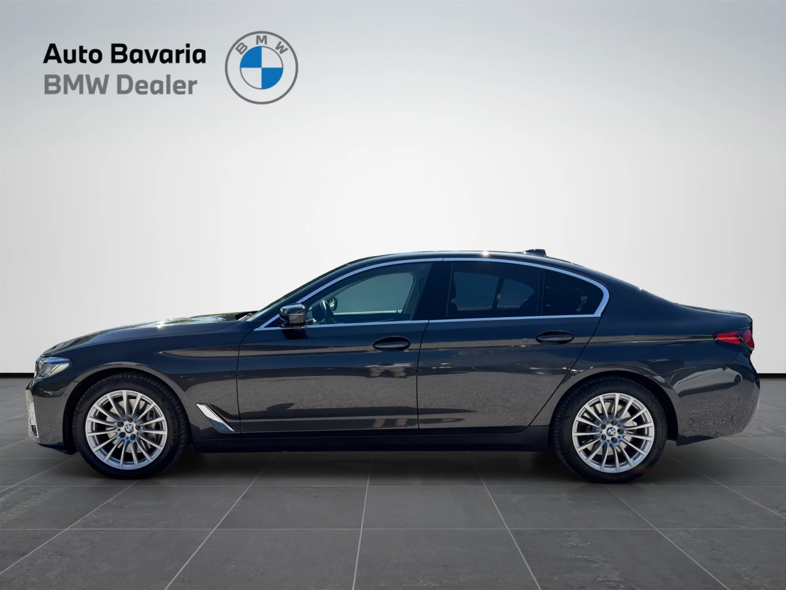 BMW 530 xDrive, снимка 3 - Автомобили и джипове - 55046269