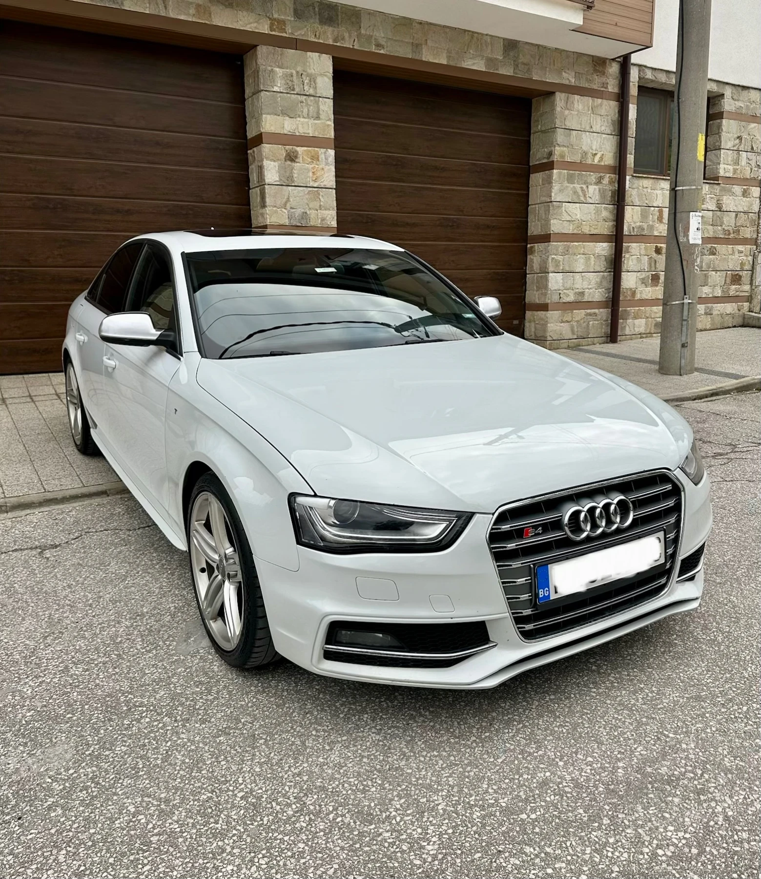 Audi S4