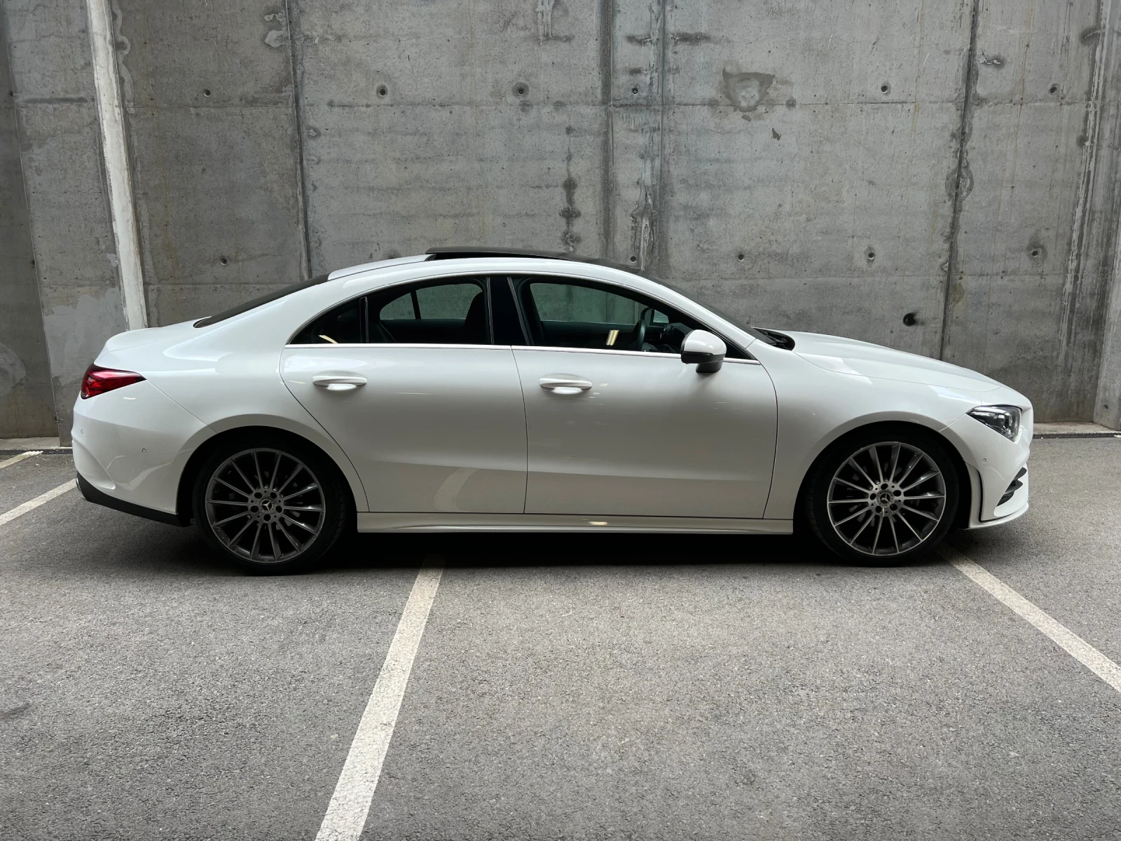 Mercedes-Benz CLA 180 AMG line, снимка 6 - Автомобили и джипове - 56018448