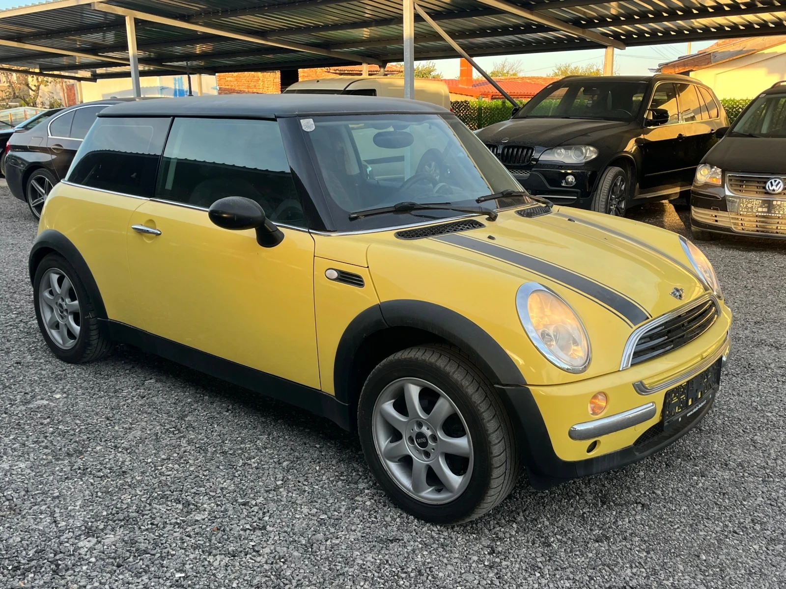 Mini One 1.6, снимка 3 - Автомобили и джипове - 56363126