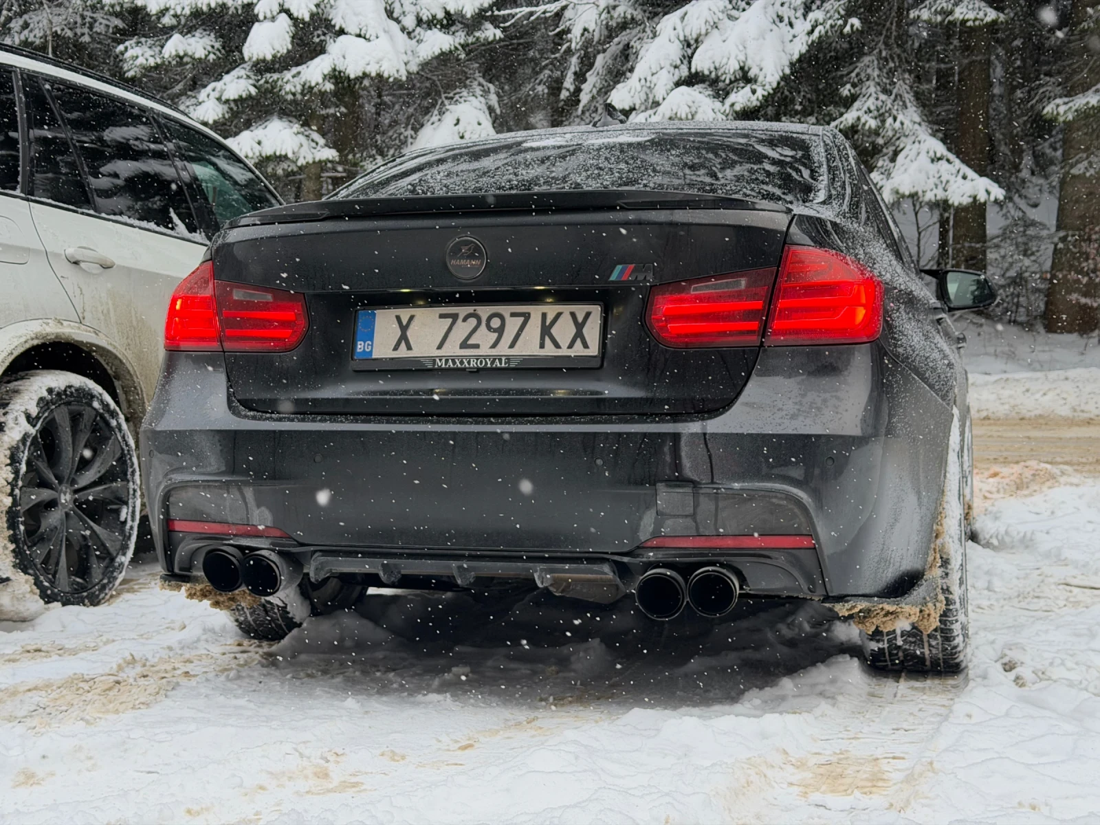 BMW 330, снимка 11 - Автомобили и джипове - 56629125
