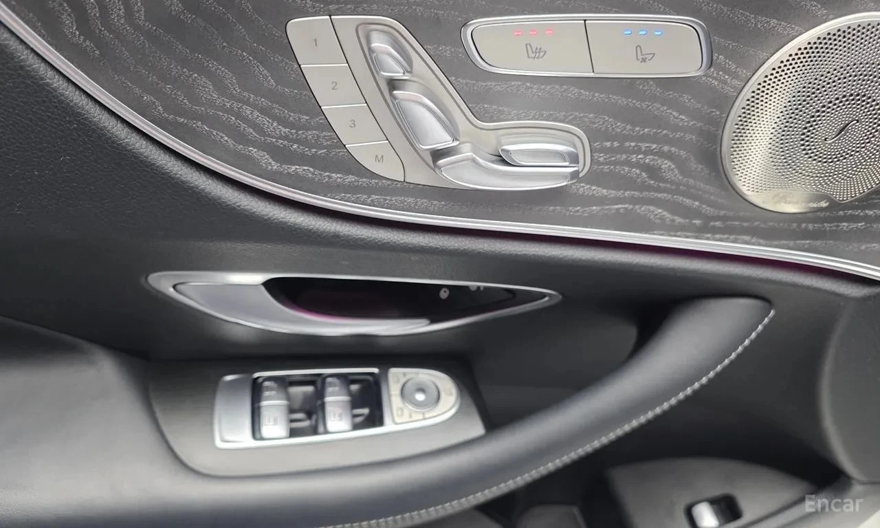 Mercedes-Benz E 450 * E450 4MATIC Coupe * , снимка 14 - Автомобили и джипове - 56643856