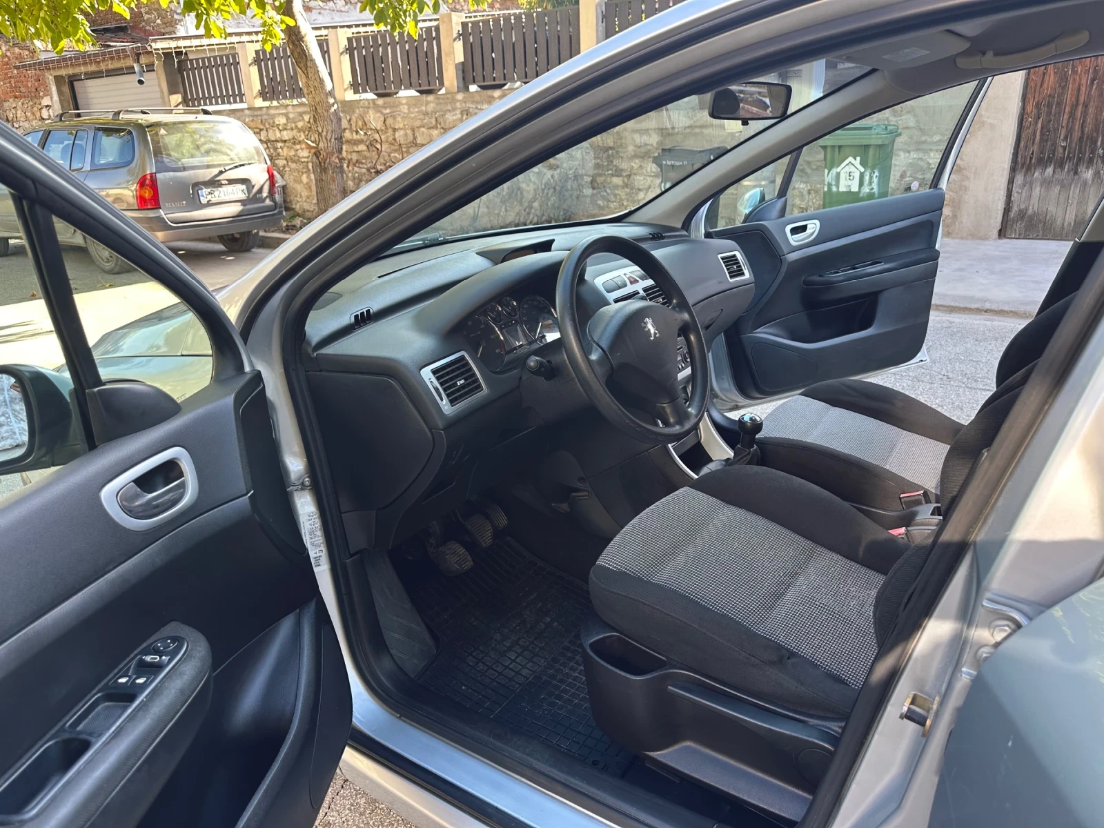 Peugeot 307 1.6HDI-90k.c, снимка 7 - Автомобили и джипове - 56665515