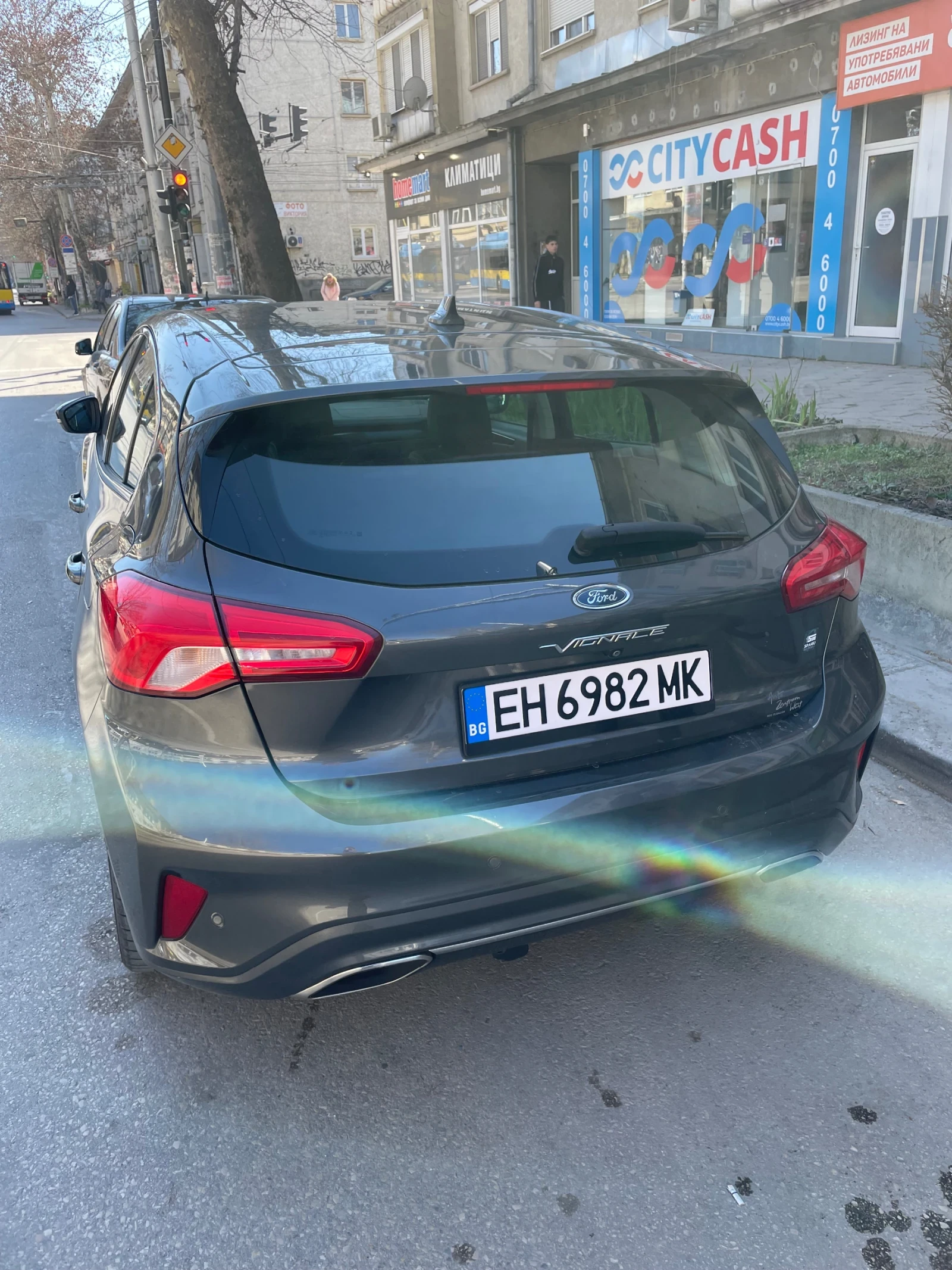 Ford Focus 1.5 Eco Boost Vignale, снимка 9 - Автомобили и джипове - 56740217