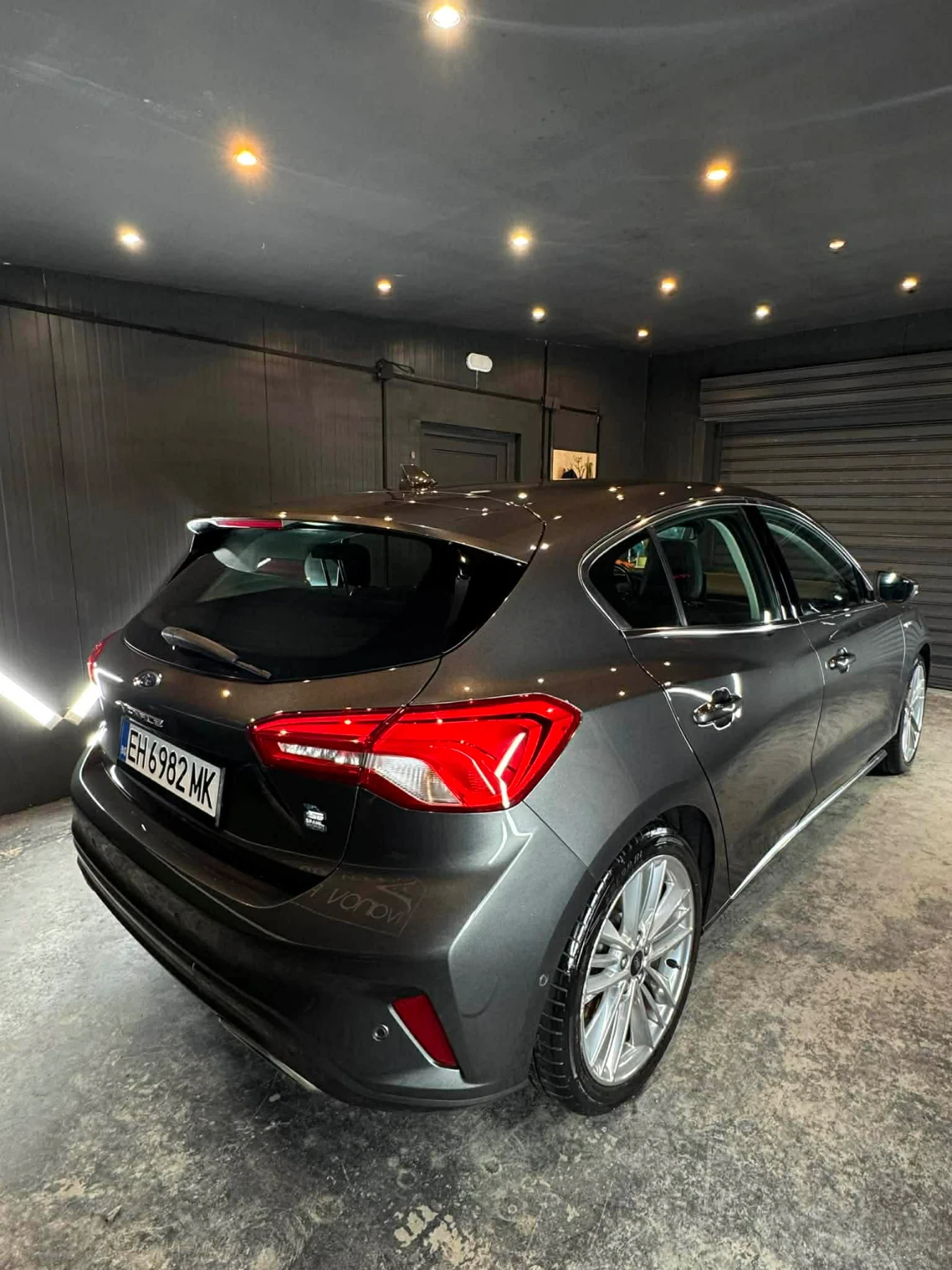 Ford Focus 1.5 Eco Boost Vignale, снимка 8 - Автомобили и джипове - 56740217