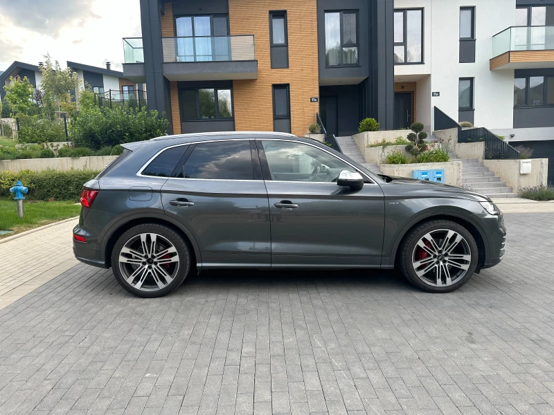 Audi SQ5, снимка 4 - Автомобили и джипове - 52384895