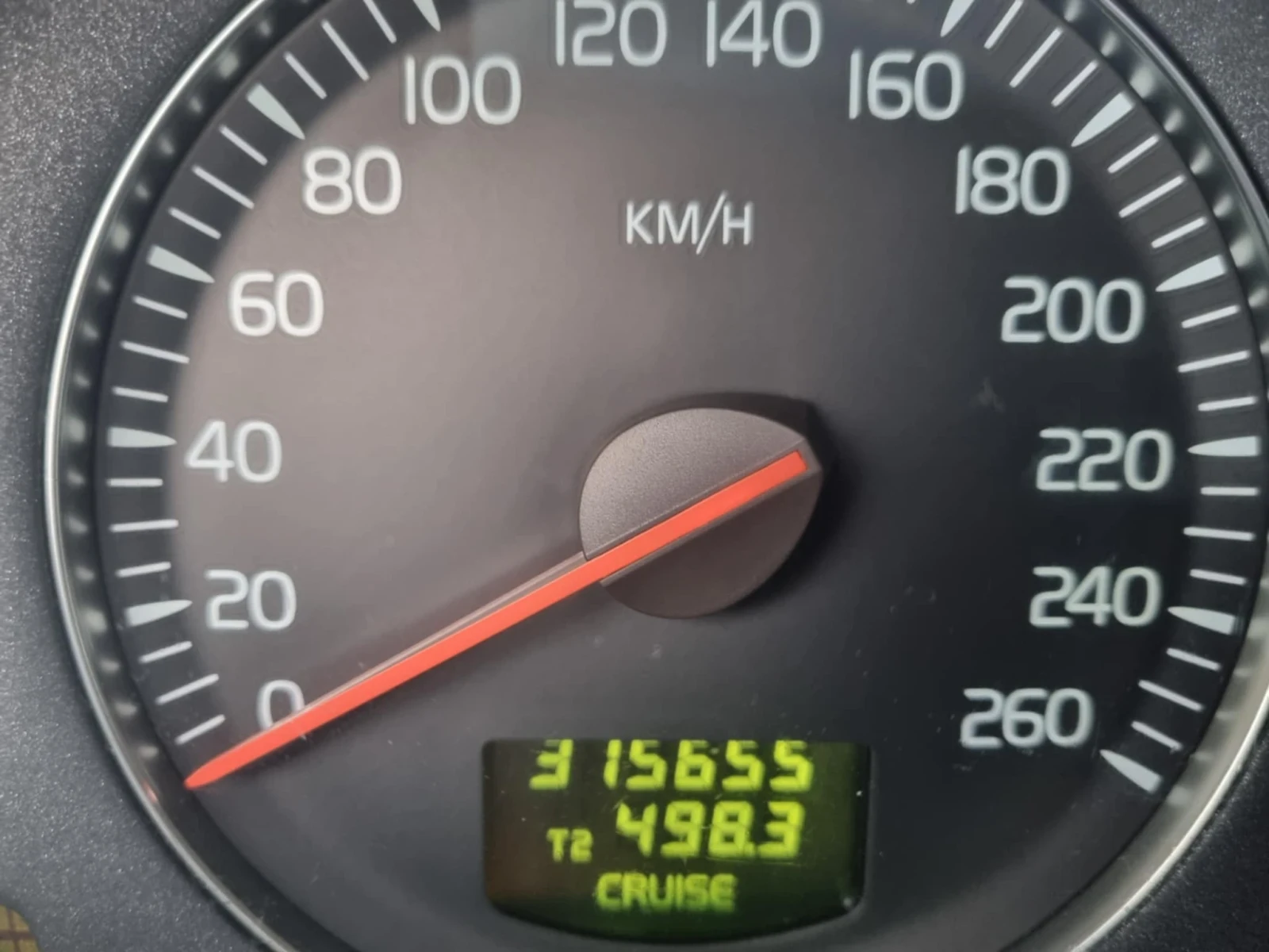 Volvo Xc90 2.4 - изображение 8