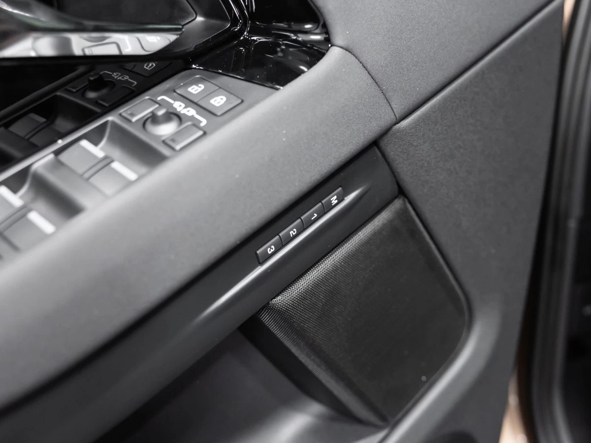 Land Rover Range Rover Evoque D200 = Dynamic SE = Black Pack Гаранция - изображение 5