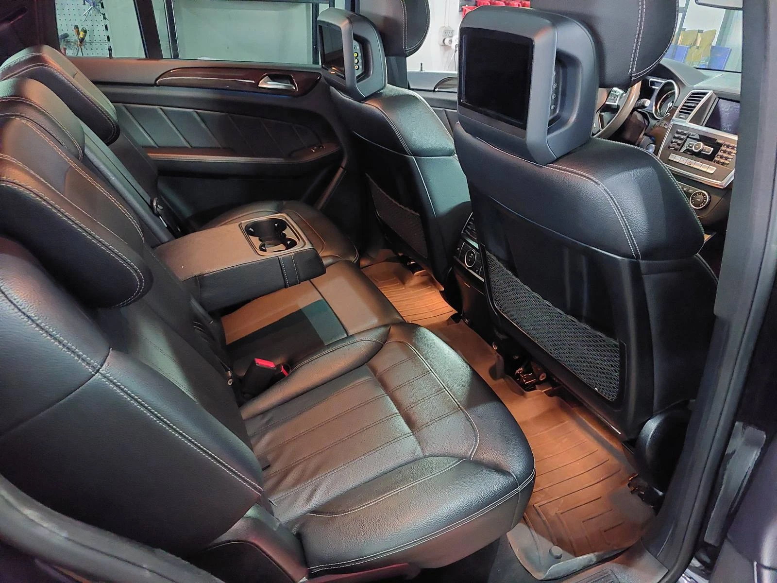 Mercedes-Benz GL 350  - изображение 8