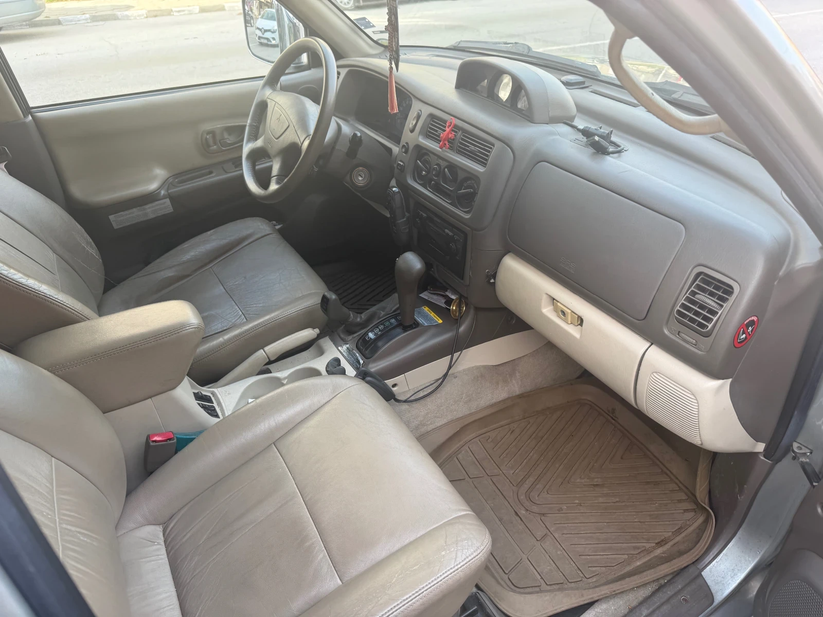 Mitsubishi Pajero sport 3000 I | Mobile.bg � ����������� 11