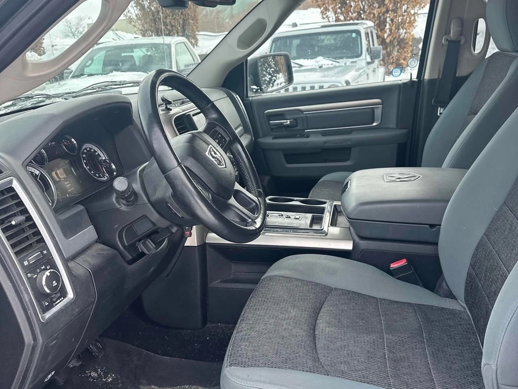 Dodge RAM 1500 * Big Horn * CARFAX * ��� ������������ ������ | Mobile.bg � ����������� 5