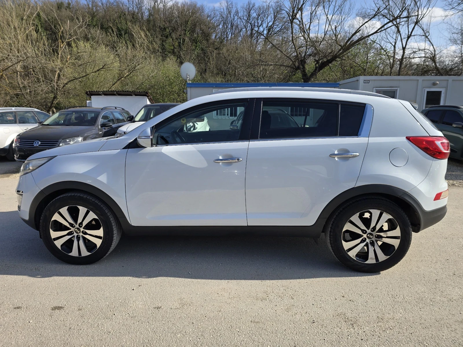 Kia Sportage 1.7crdi 116к.с 2WD Топ състояние 2, снимка 7 - Автомобили и джипове - 54042688