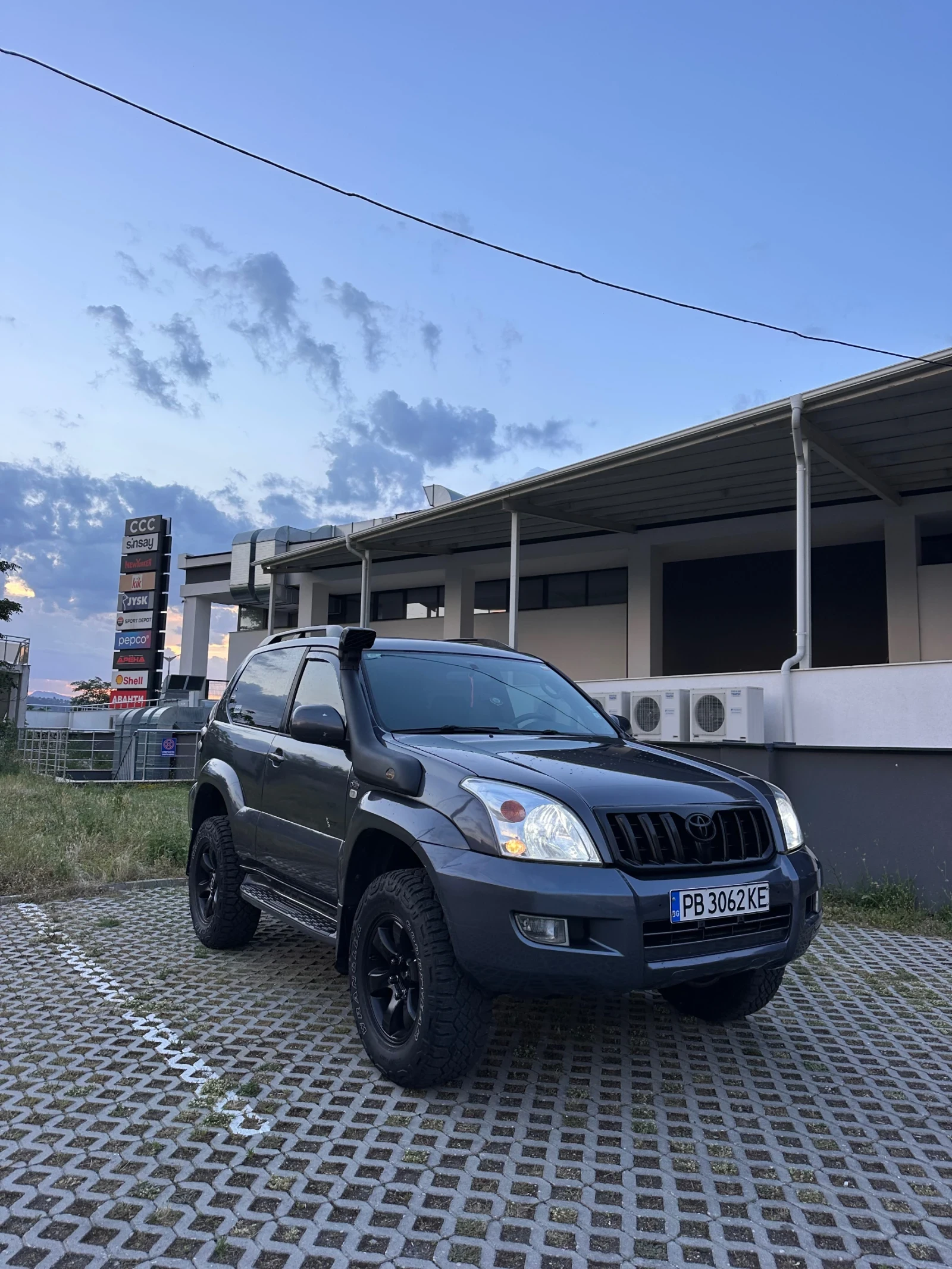 Toyota Land cruiser TOYOTA LAND CRUISER 120 PRADO/ GB PACKET