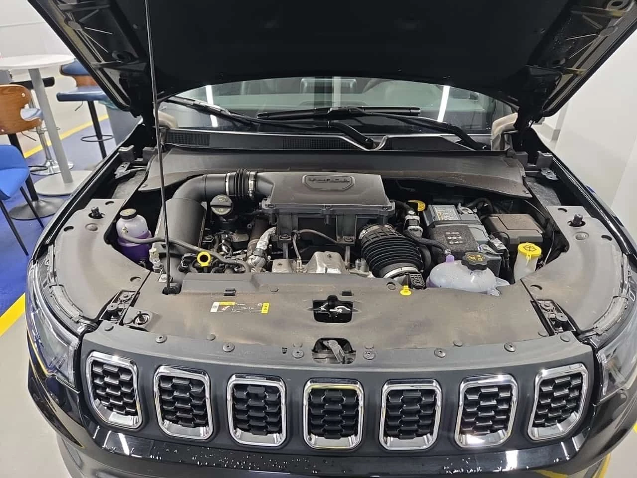 Jeep Compass * NORTH * CARFAX * ОПЦИЯ ЗА ФИНАНСИРАНЕ, снимка 16 - Автомобили и джипове - 55510869