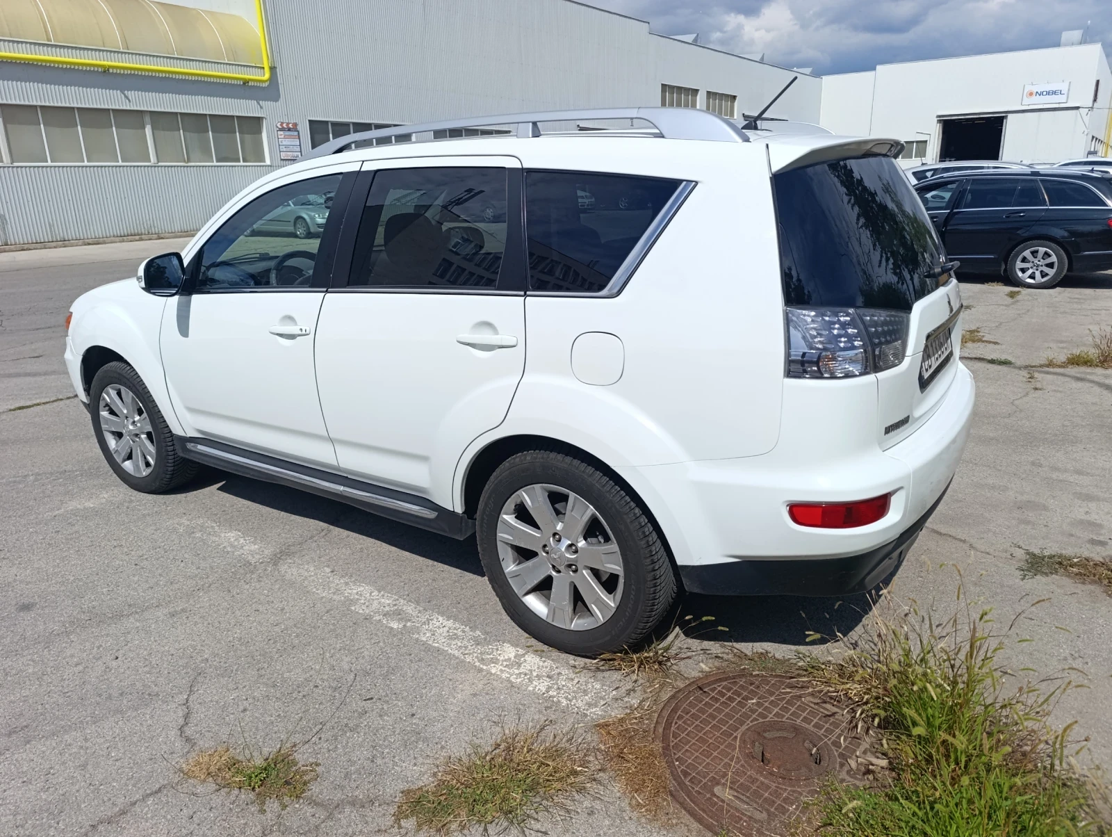 Mitsubishi Outlander 2.2 160 �.� ��� ��������� | Mobile.bg � ����������� 4