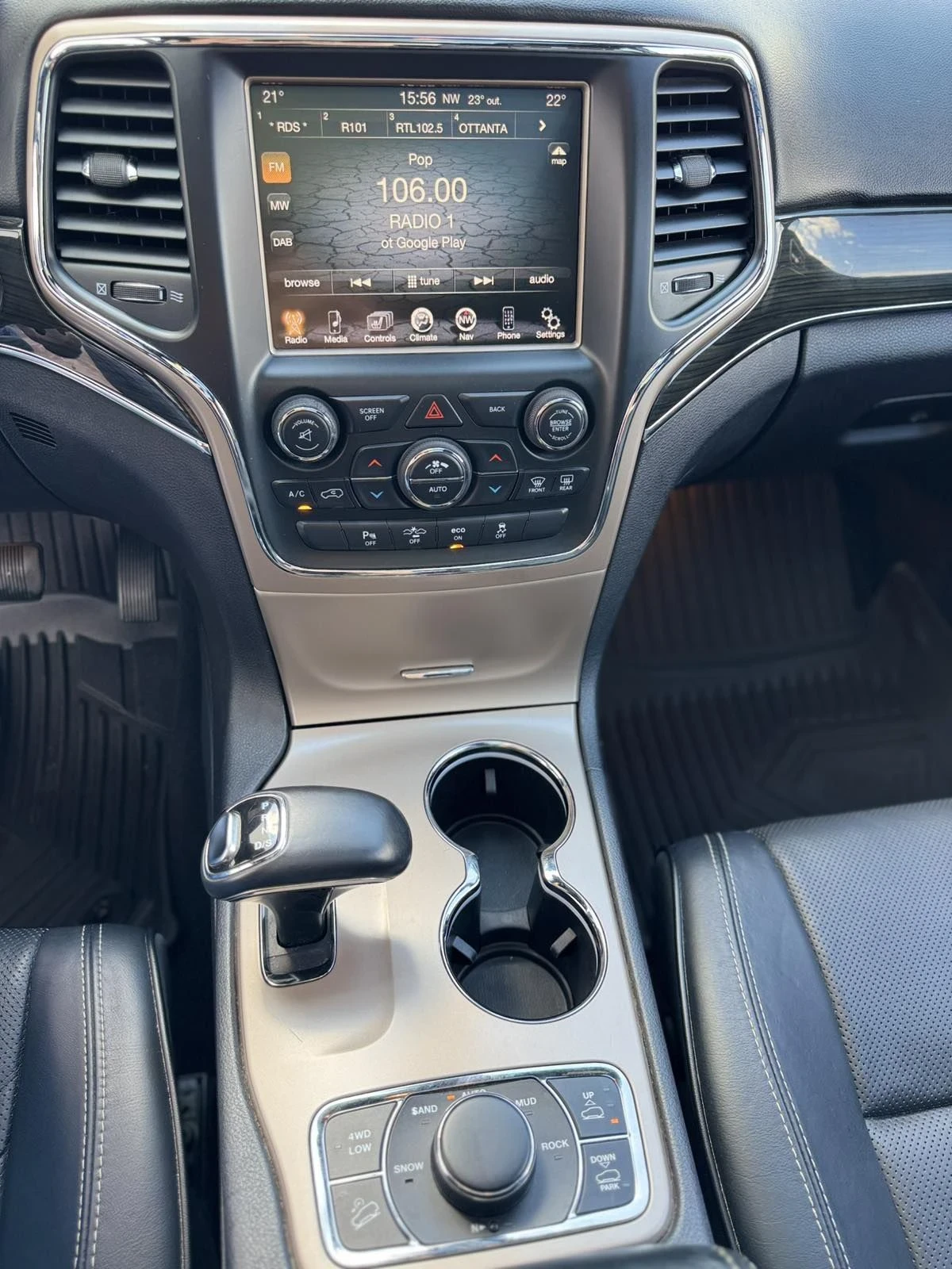 Jeep Grand cherokee, снимка 10 - Автомобили и джипове - 56266671