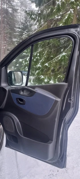 Opel Vivaro Bi-Turbo, снимка 6