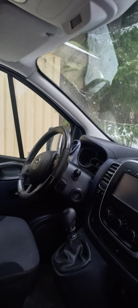 Opel Vivaro Bi-Turbo, снимка 7